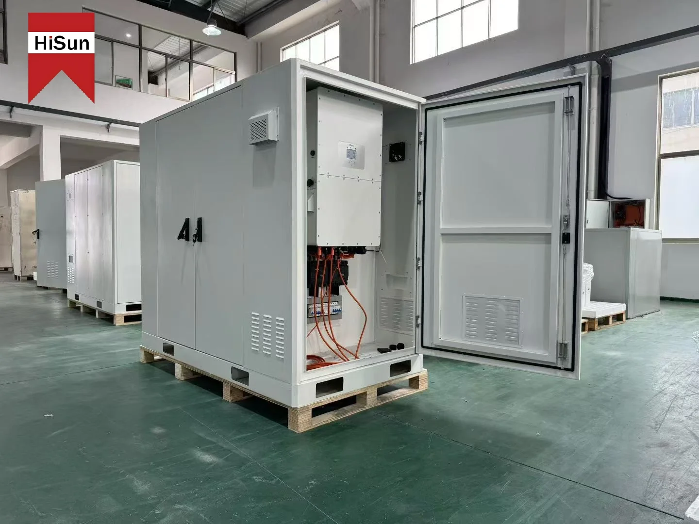 Hot Sale C&I 225Kwh Energy Storage Cabinet Waterproof Outdoor Battery Cabinet for Energy Storage System with air Cooling