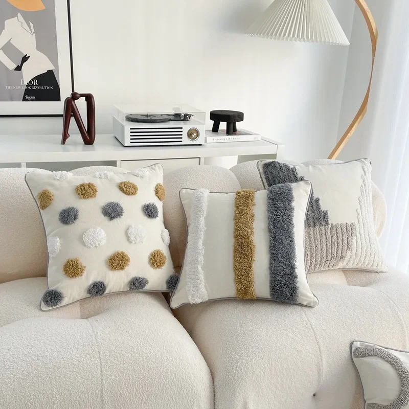 Cotton and Linen Bohemian Ins Style Cushion Sofa Living Room Cushion Headboard Bay Window Tassel Cushion Cover with Core