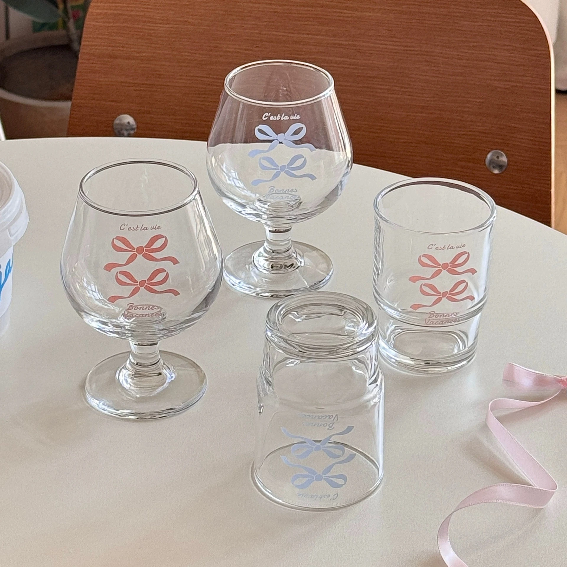 Double Bow Glass High Footed Glasses,Home Red Wine,Juice,Champagne Beverage Glasses, Cute Girl Mood Lovers Stacking Wine Glasses