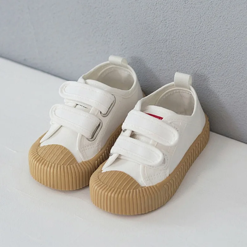 Zapatos de lona de moda para niños y niñas, zapatillas de deporte de Color caramelo, suela suave, transpirables, zapatos planos clásicos para niños