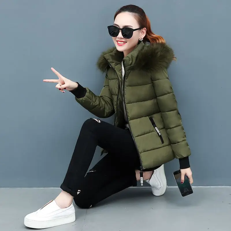 

2023 New Winter Parkas Women Jacket Fur Collar Hooded Basic Coat Thicken Female Jacket Warm Cotton Padded Outerwear 4XL