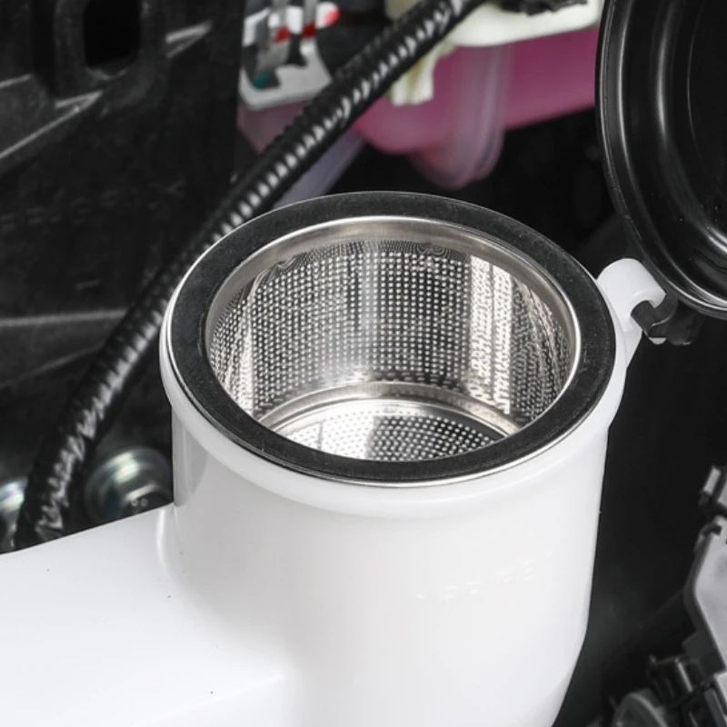

Car Wiper Water Tank Filter Screen Glass Water Filter Protective Cover Car Accessories For Toyota Land Cruiser Prado 250 2024-25