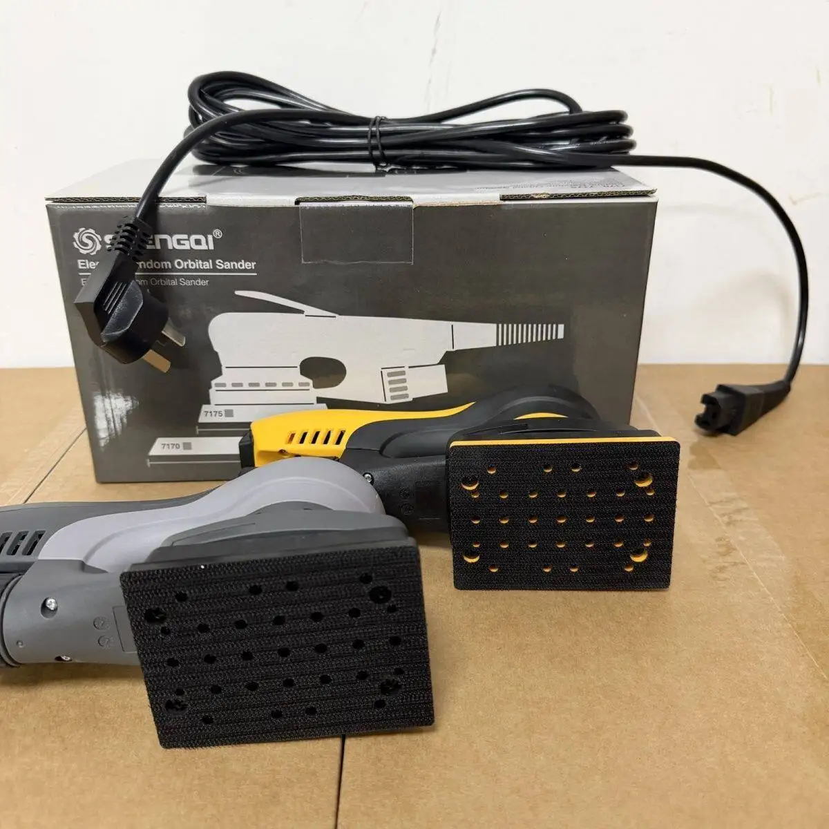 

Электрическая эксцентриковая шлифовальная машина 300 Вт, мини-полировальная машина с подключением к пылесосу, угловая шлифовальная машина для обработки дерева