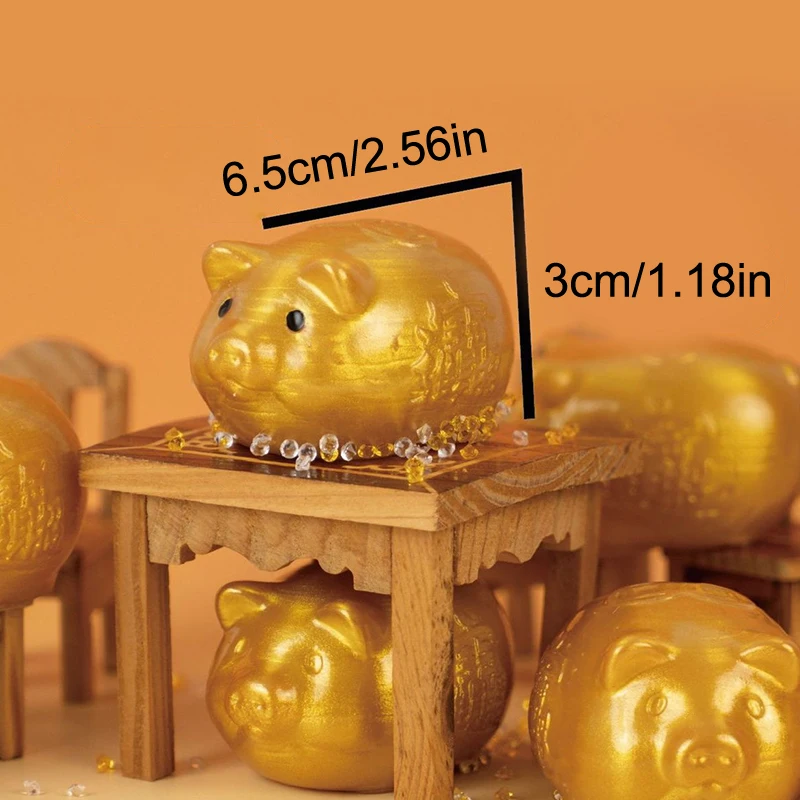 Cute Mini Simulation Gold Color Piggy Squeeze Toy Lovely Stress Relief Toys Soft Mochi Decompression Fidget Toys For Kid Gifts