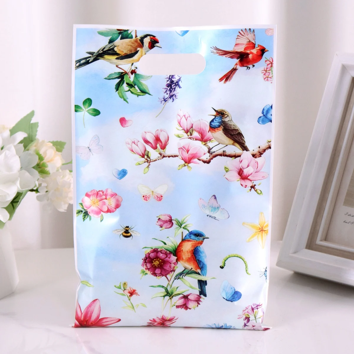 10/20/50 Stück Frühlingsblumen-Vogel-Geschenktüten, Handtasche mit floralem Vogelmuster-Design für Geburtstag, Hochzeit, Party, Verpackungstasche – Detail 4