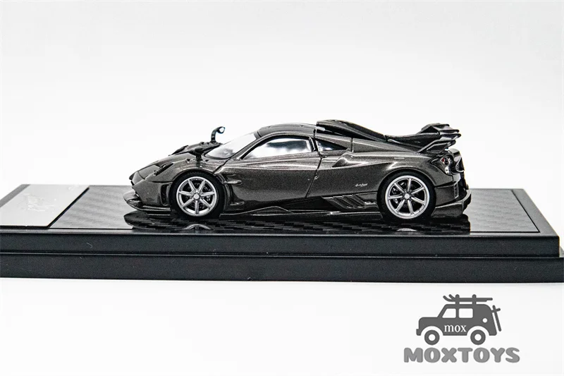 LCD 1:64 Pagani Imola metallic grey Diecast Model Car