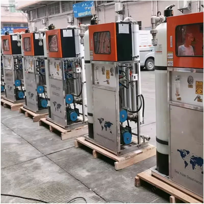 Portable Mini Seawater Desalination System Reverse Osmosis Motor 1.5Ton/day Capacity Pure Water Treatment Machine for Boat
