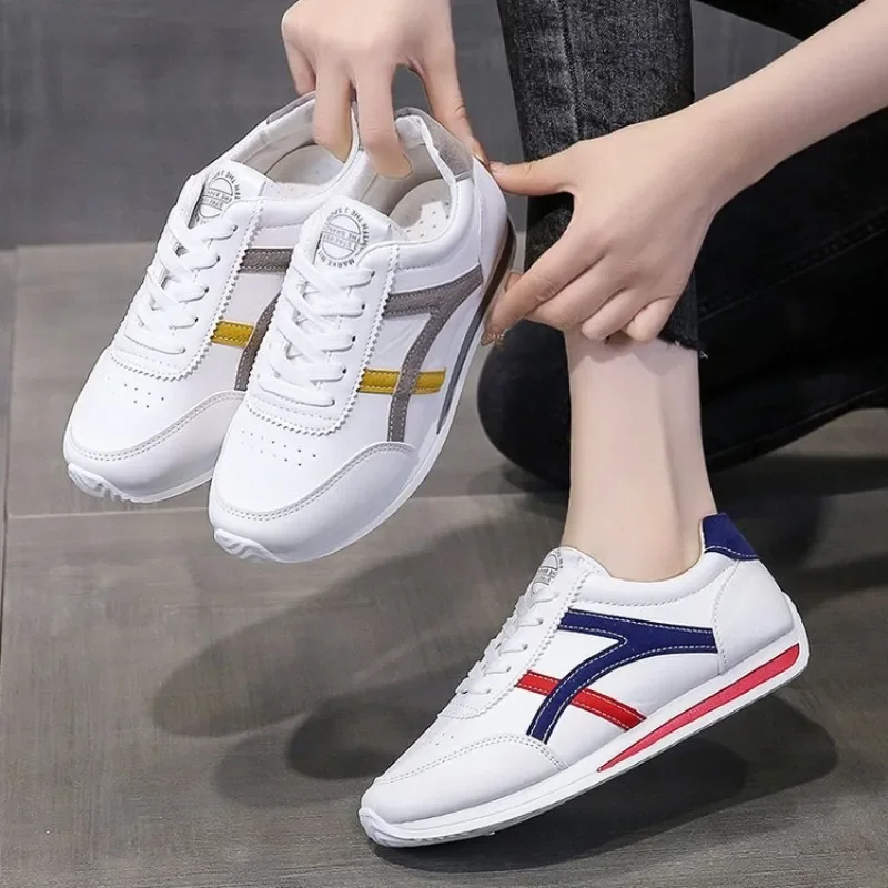 2024 New Small White Shoes Women\'s Flat Leather Matching Running Shoes Women\'s Casual Sports Women\'s Shoes Zapatos De Mujer