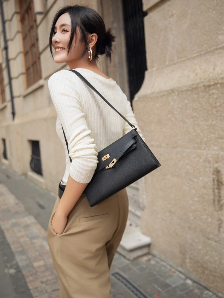 

2024 New Elan Leather Underarm Bag Faionable Versatile Breadsti Bag Simple High-End Sensation Matching All the Time