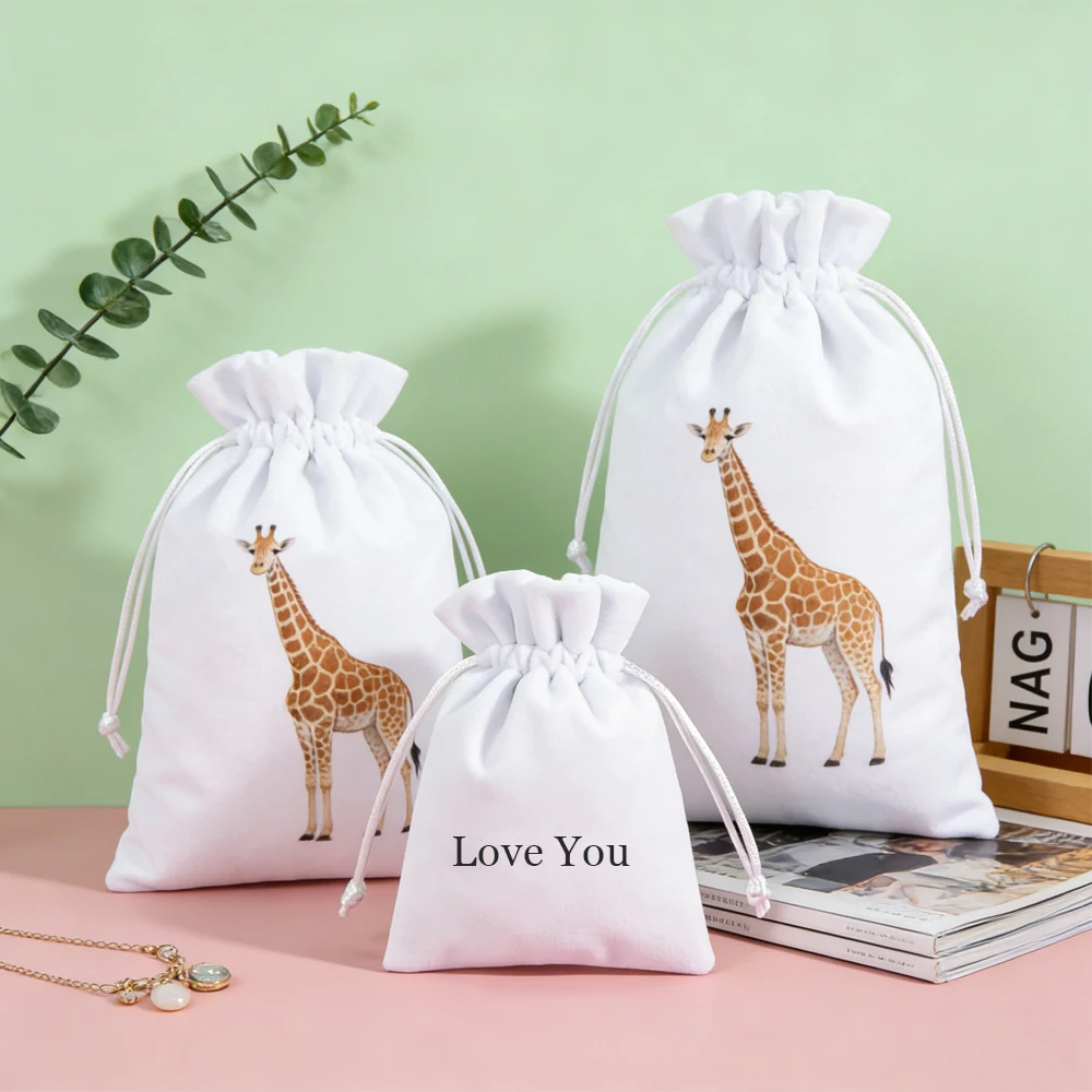 

100 индивидуальных белых бархатных мешочков на шнурке для украшений: серег, ожерелий, колец, с возможностью персонализации логотипа, органайзер для путешествий и парфюмерии