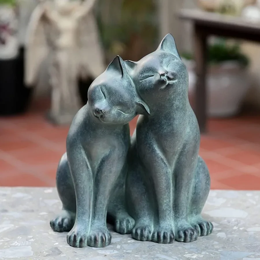 

Garden-Statues Cats Kitten-Couple Figurines Decor - Polyresin Sculpture for Outside Farmhouse Yard 8.9 * 8.3 * 10.9 Inch