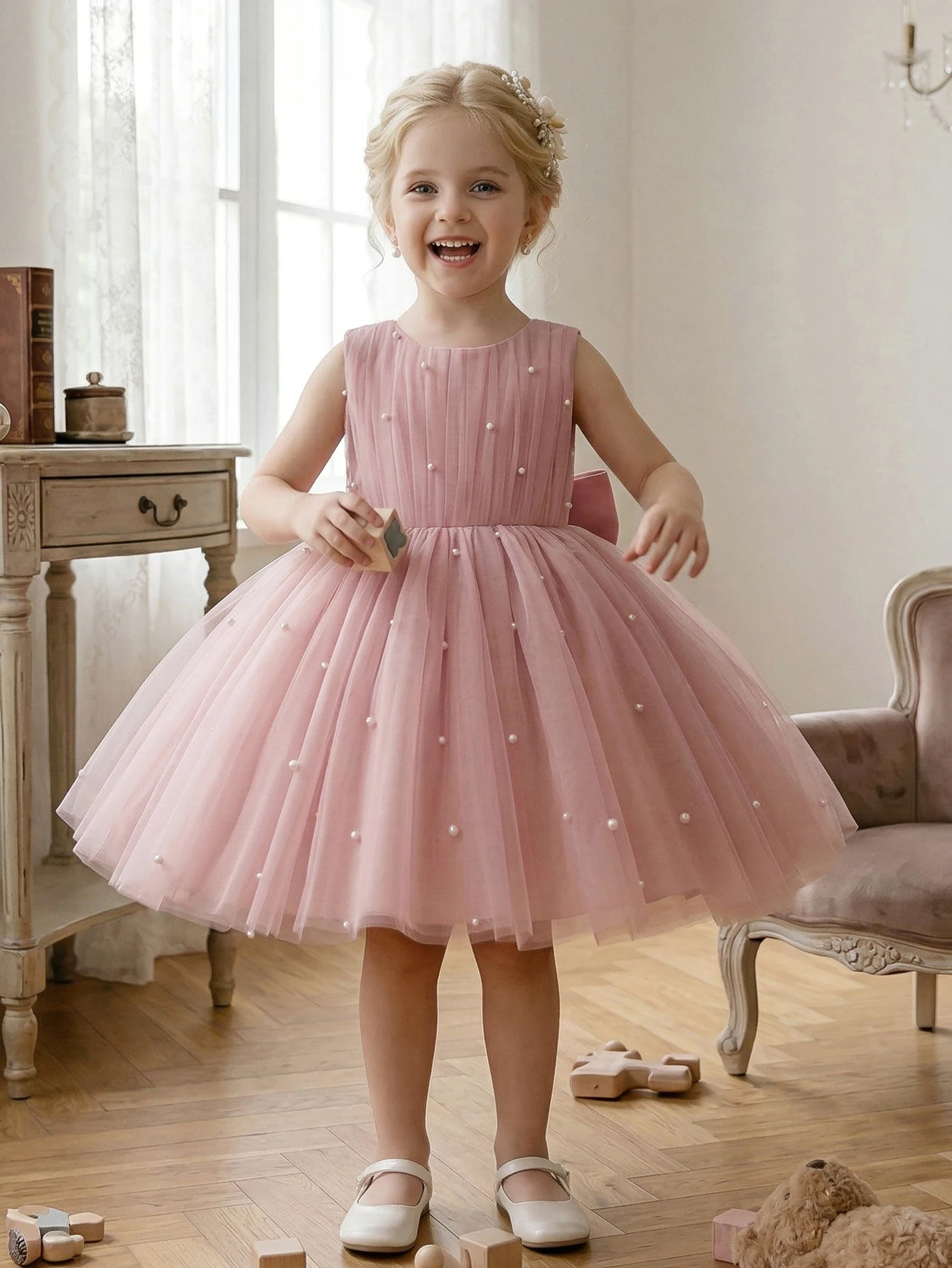 Young Girl Pink Pearl Bowknot Decorated Net Party Dress,Birthday Party,Princess Dress,Banquet,Stage Performance,Daily Wear view 4