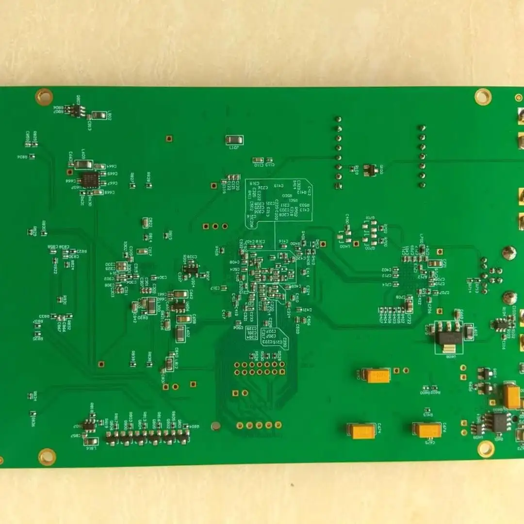 B200 B210 compatible with original performance bladerf limesdr