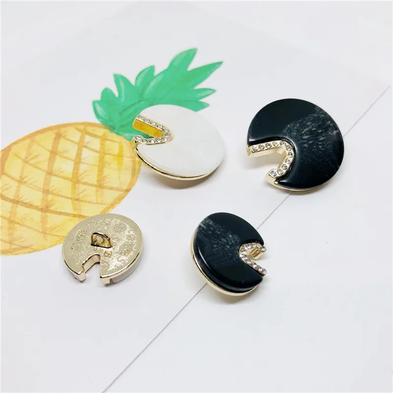 Women's Round Notch Diamonds Button Up Shirt Decorative Buttons for Clothing, Sewing Supplies and Accessories, Fashion