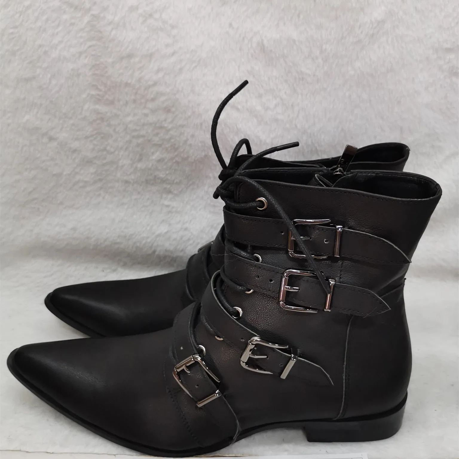 

Male Round Toe Lace-Up Flats Outdoor Motorcycle Boots Party Shoes for Men Black Punk Belt Buckle Decor Leather Mid-Calf Boots