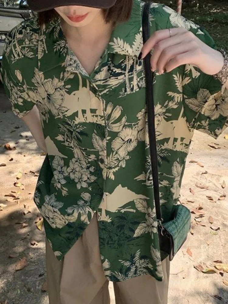 Camicie da donna per le vacanze allentate tutto-fiammifero moda stile coreano casual stampa retrò basic nuovo design semplice studenti estate streetwear