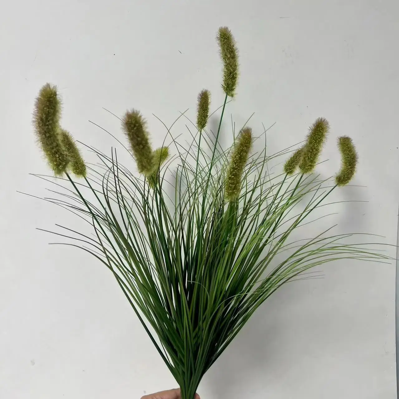 Elegantes 23,6-Zoll-künstliches Pampasgras-Bündel, künstliche Blumen für DIY-Hochzeitsfeier, Dekoration, Outdoor, Haus, Garten, Weihnachtsdekoration – Detail 2