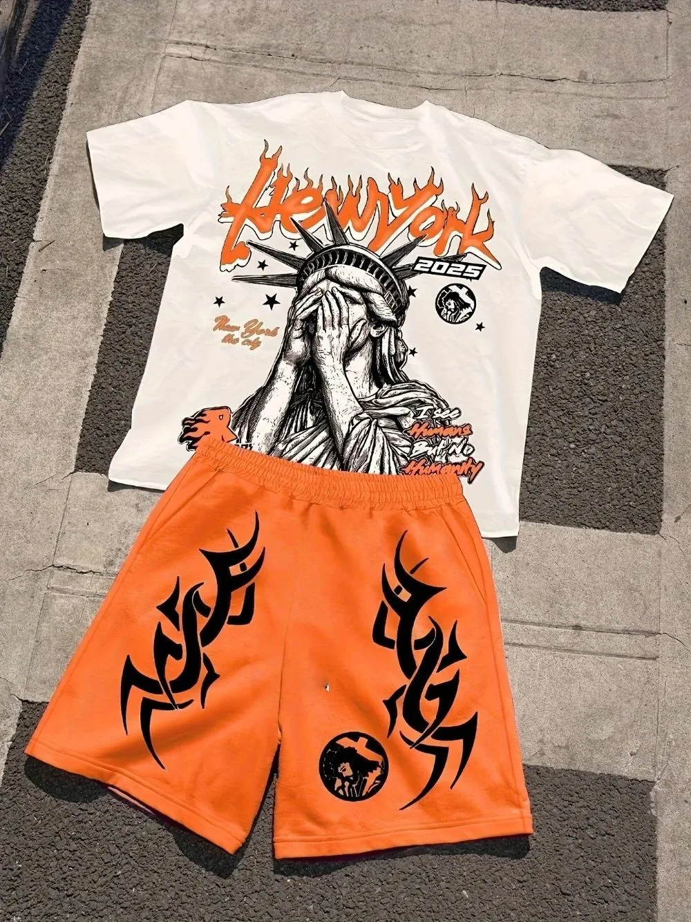Hot selling new men's Statue of Liberty printed round neck breathable T-shirt and shorts outdoor comfortable two-piece set - Image 2