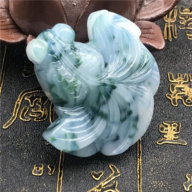 Blue and white jade fluttering high antique jade necklace for men and women's pendant, handle pendant, goldfish pendant