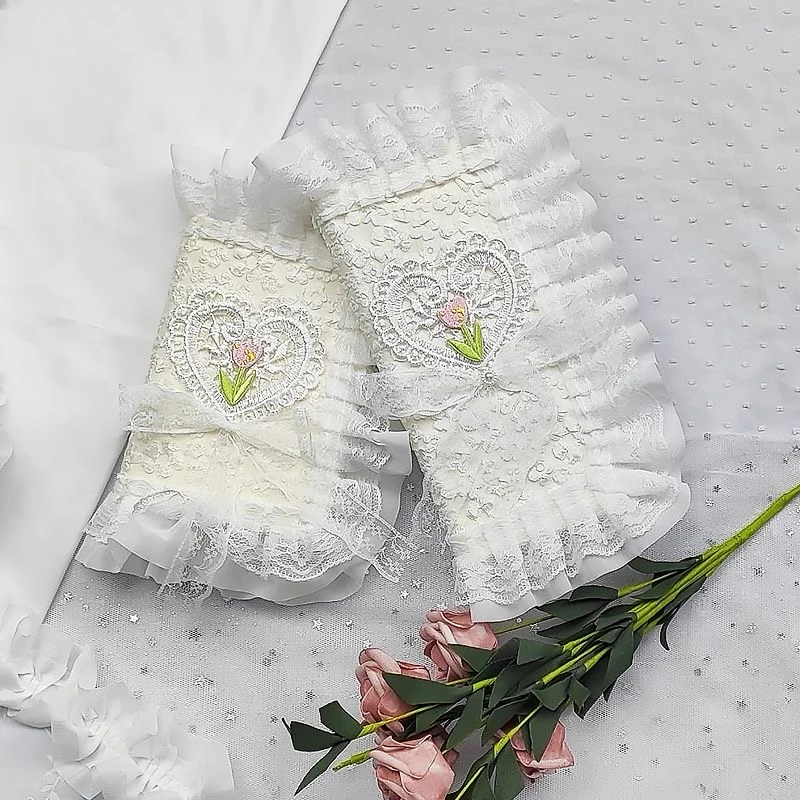【Heart shaped tulip】Original Handmade A5A6 Notebook Covers Protector Book Sleeve Crafted Fabric Products Diary Cover,in Stock