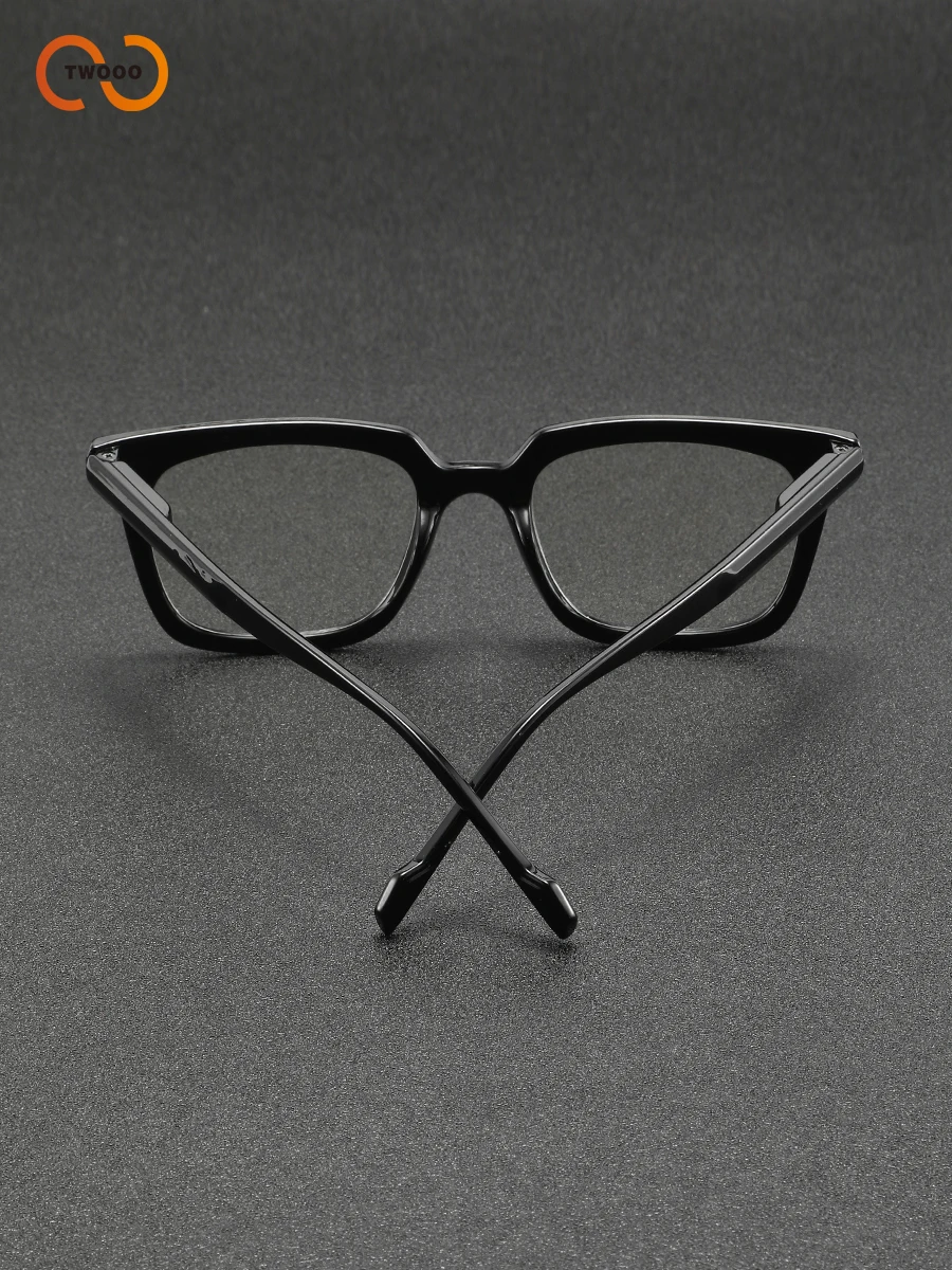 Occhiali minimalisti a luce blu, eleganti, leggeri e confortevoli con cerniere a molla.