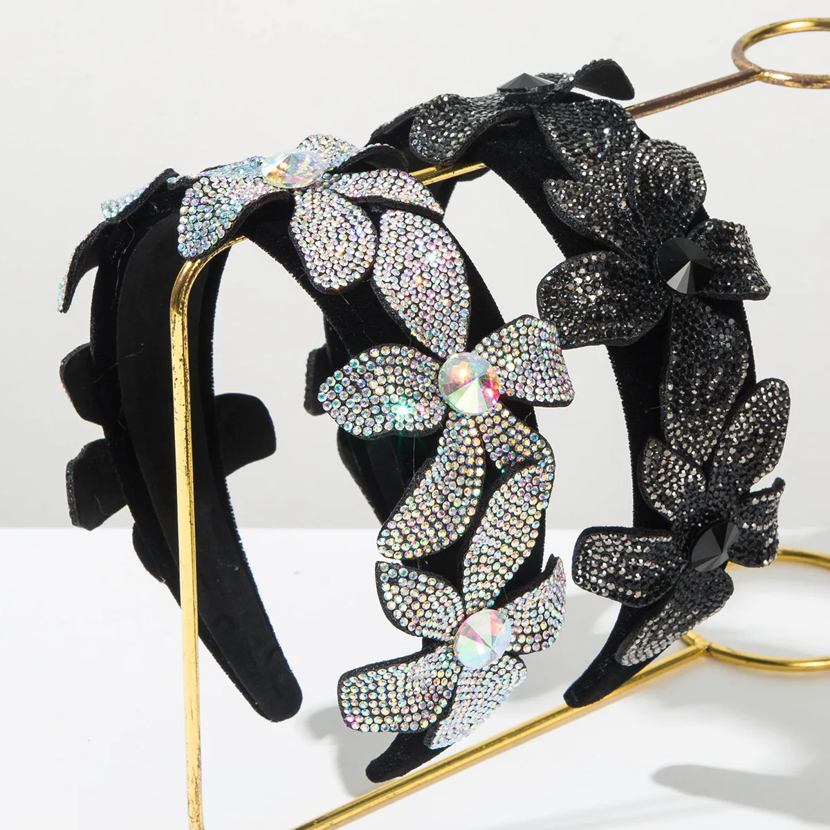 

3D Floral Rhinestone Headband Gothic Black Silver Flower Hair Hoop Statement Crystal Headpiece Runway Style Luxury Hairband Bold