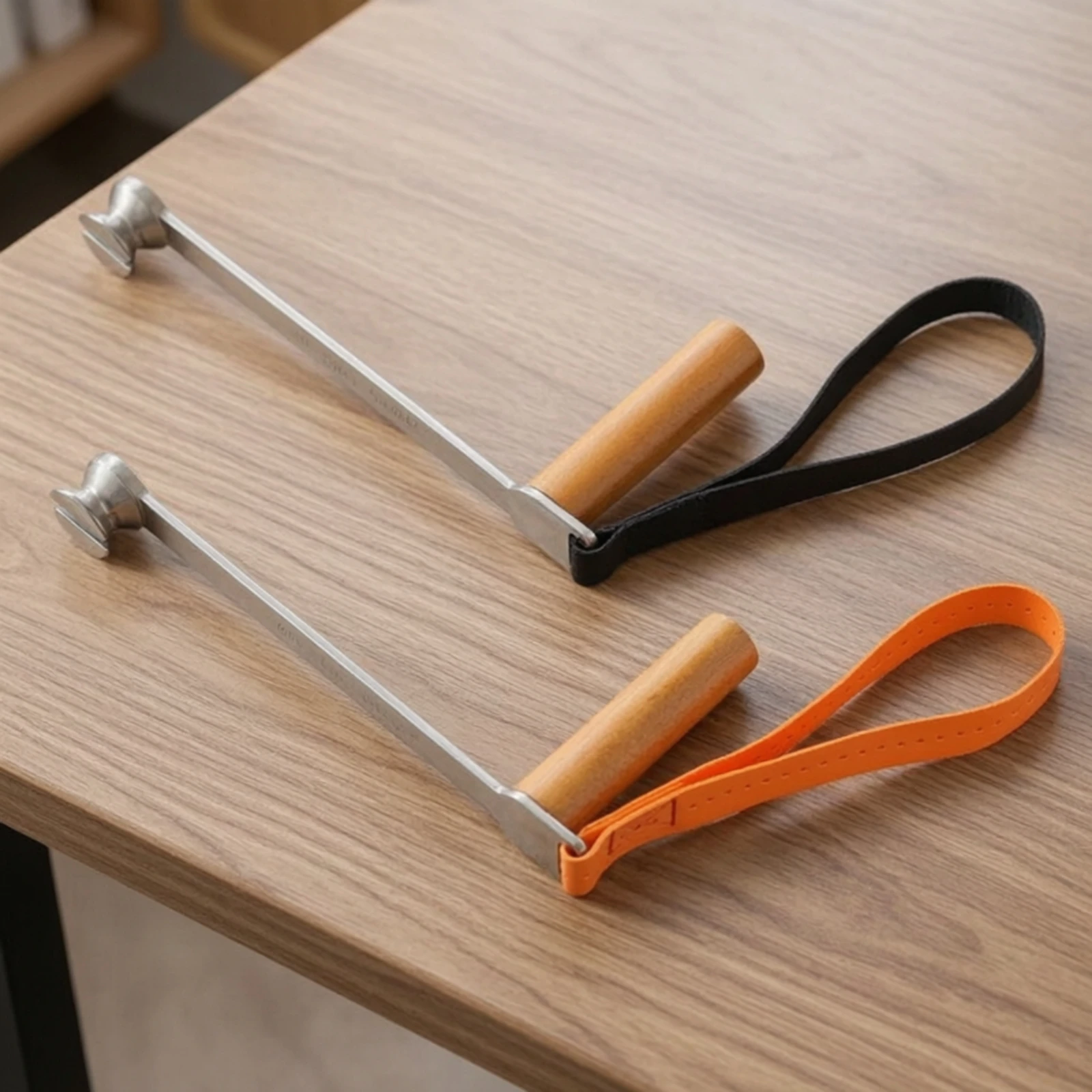 stainless-kite-winder-outdoor-accessory-lightweight-handheld-line-puller-with-wrist-strap-and-metal-head-for-control