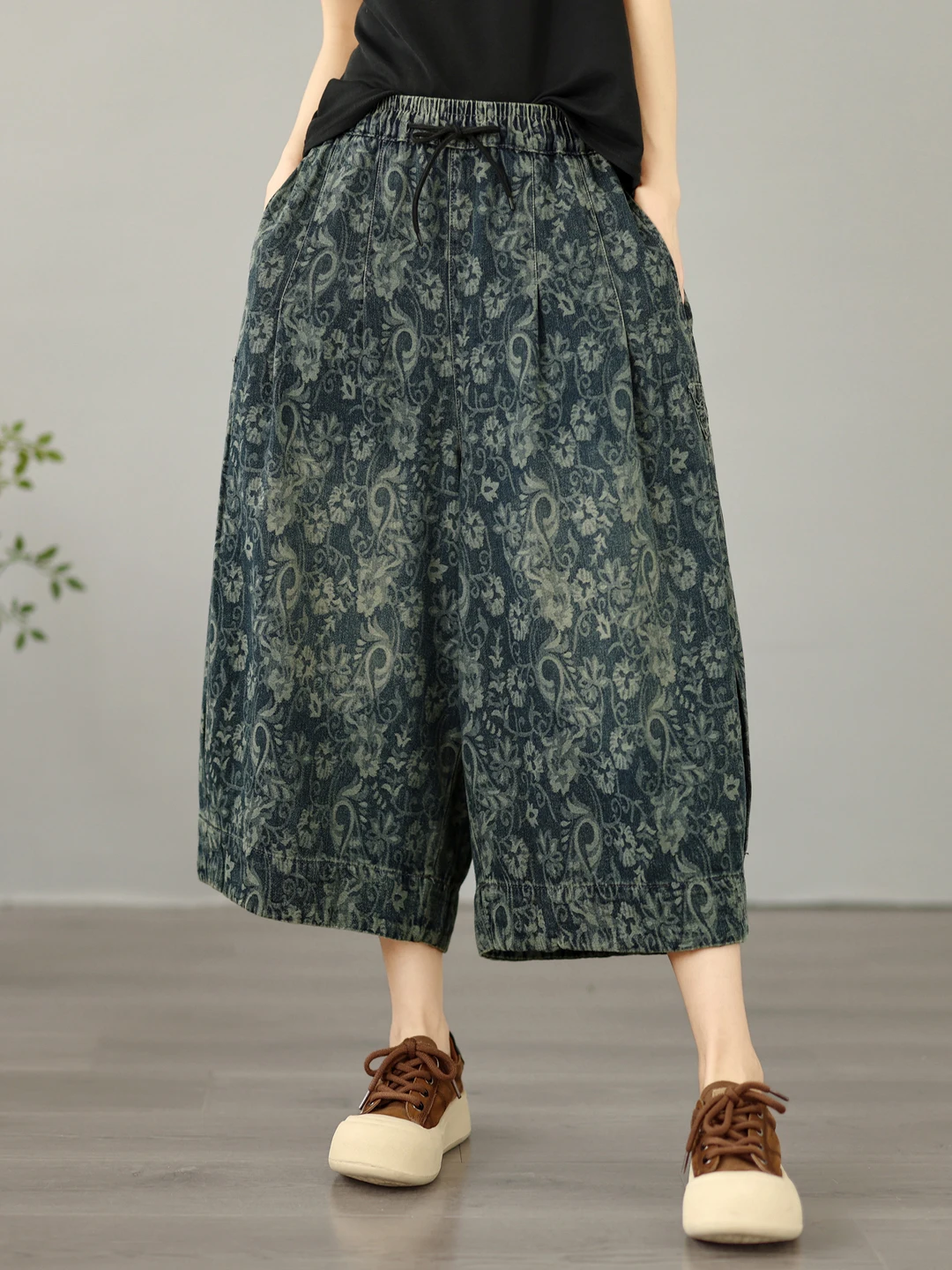 

Casual Fashion Big Size Loose Wide Leg Jeans Soft Denim Embroidered 7/8 Length Summer Versatile Floral Print High Waist Strai...