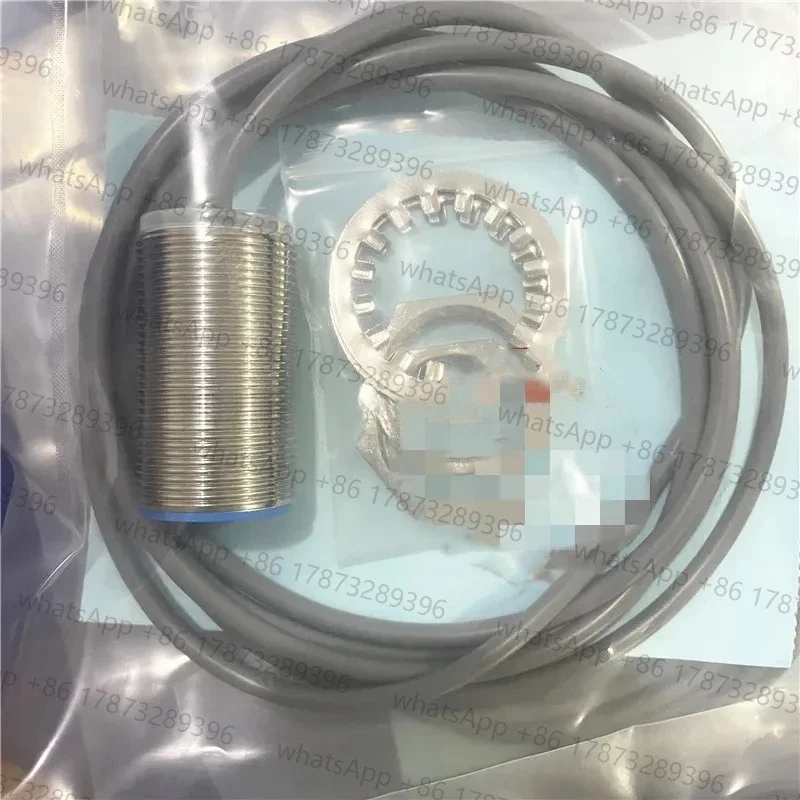 

1pce Analog proximity switch DW-AS-519-M30 -002