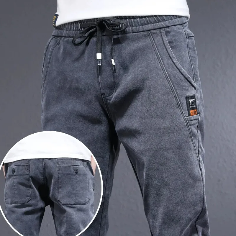 Menswear Spring Autumn Elastic Waist Slim Fit Straight Leg Casual Jeans Durable Stain Resistant Cotton Youth Fashion
