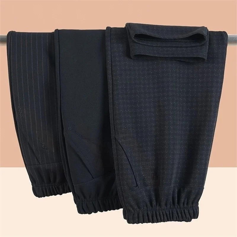Spring Autumn Middle Aged Women Elastic Waist Casual Straight Pants Female Trousers Lady Stripe Pencil Pants Black Pants 5XL1833