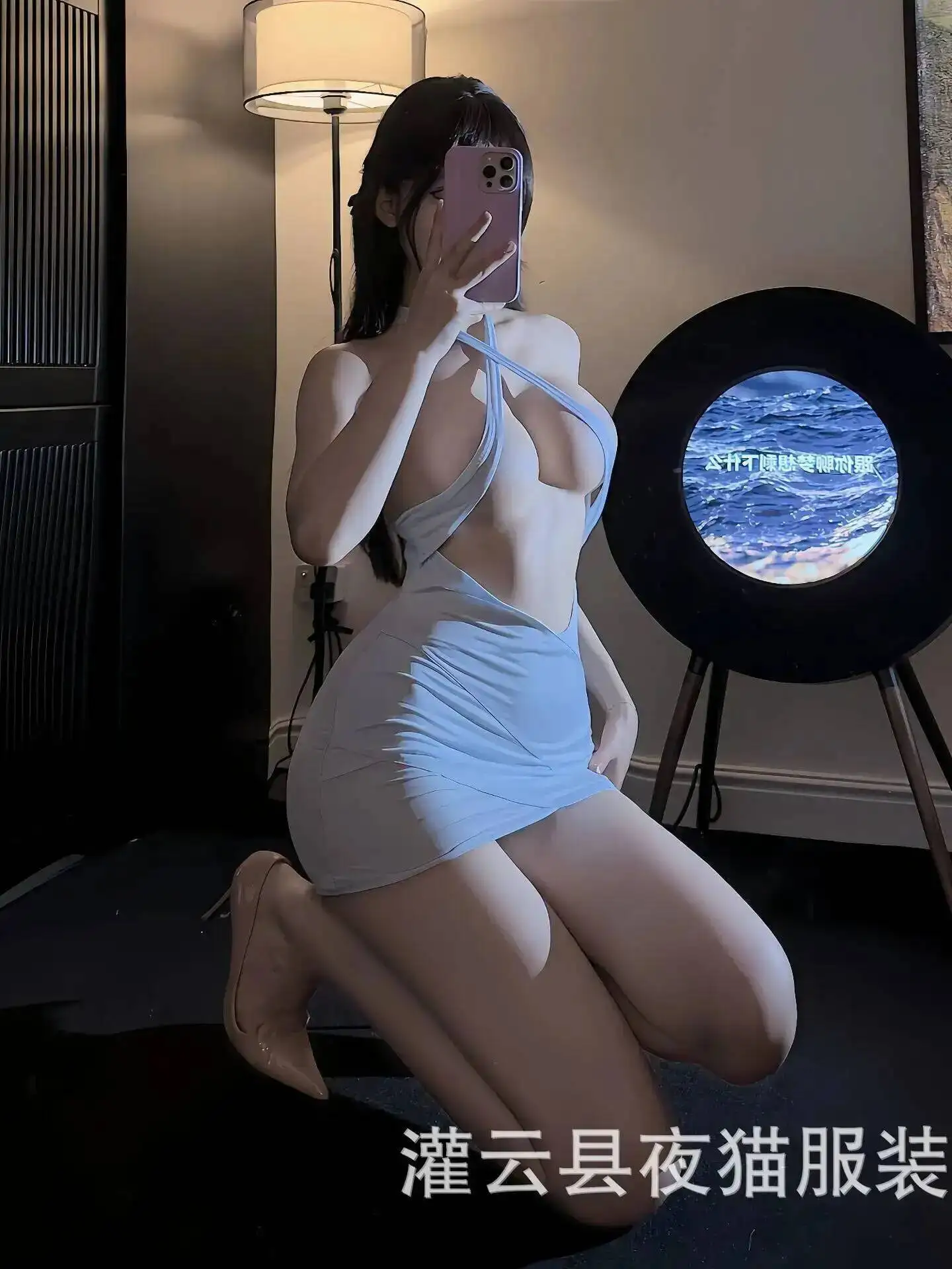 الرسن الرقبة مثير الساخن سكرتيرة موحدة الرغبة النقية فستان أنيق سليم تانك فستان قصير الساخن مثير المرأة 2025 جديد الحلو E88B