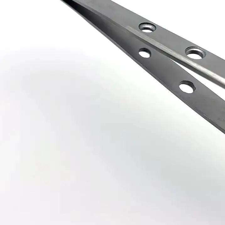 

Dental Stainless Steel Surgical Operation Stitching Tweezer Serrated Tip Holder Suture Forcep Autoclavable Dentistry Tools