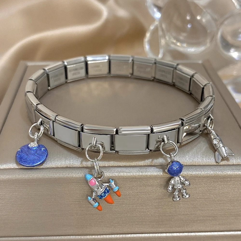 

DODOHAO Astronaut Rocket Aviation Theme Stretch Bracelets For Men Elastic Bangles Stainess Steel Charm Bracelet Creative Gifts
