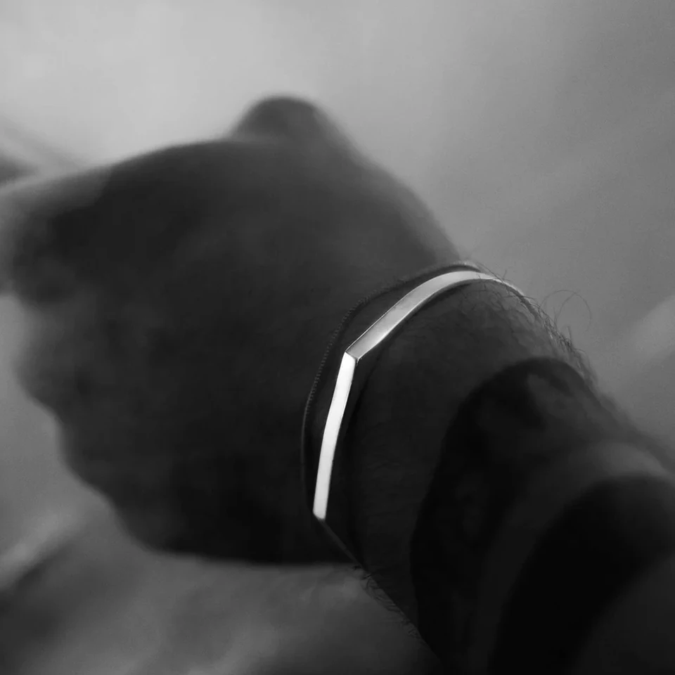 EMANCO Neuestes Design Minimalistisches Heptagon-Armband Edelstahl-Armband Vergoldetes Minimalistisches Armband für Männer und Frauen – Detail 2