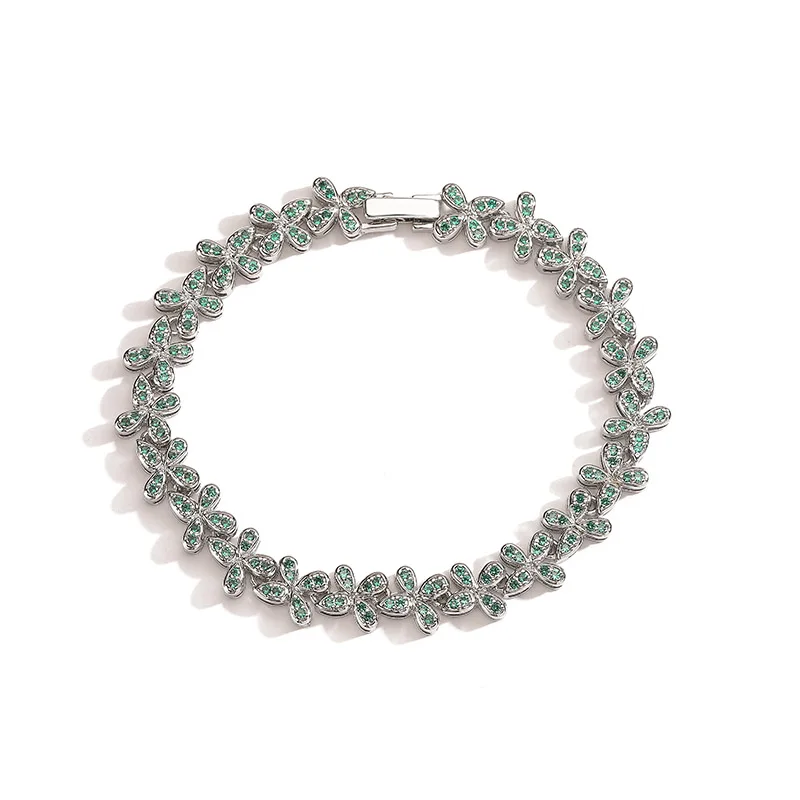 قلادة كريستال هتشنغ ذات أربع أوراق البرسيم ، سوار زركون فاخر لامع للنساء ، هدية حفل زفاف ، مجوهرات عالية الجودة