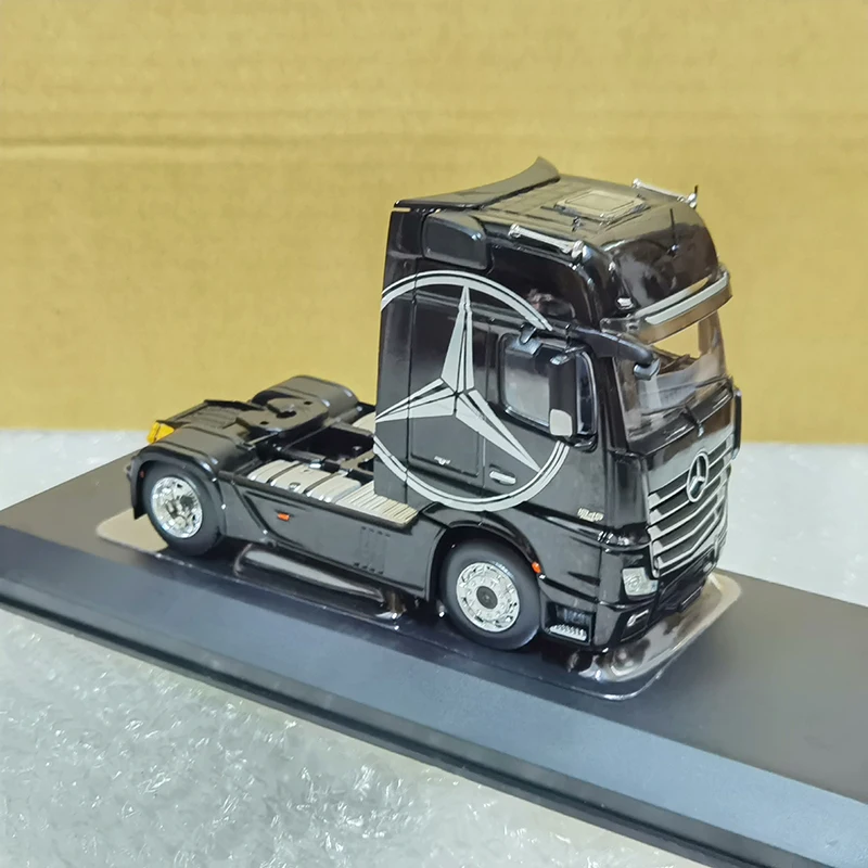 IXO1:43 Scale Benz Actros MP4 2012 Alloy Car Model Diecast Toy Collectible Ornament Souvenir Toys Cars