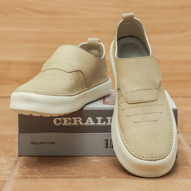 

High Quality Hot Selling Styles Daily Work Office Outdoor Soft and Comfortable Slip on Comfortable and Trendy Men's Board Shoes