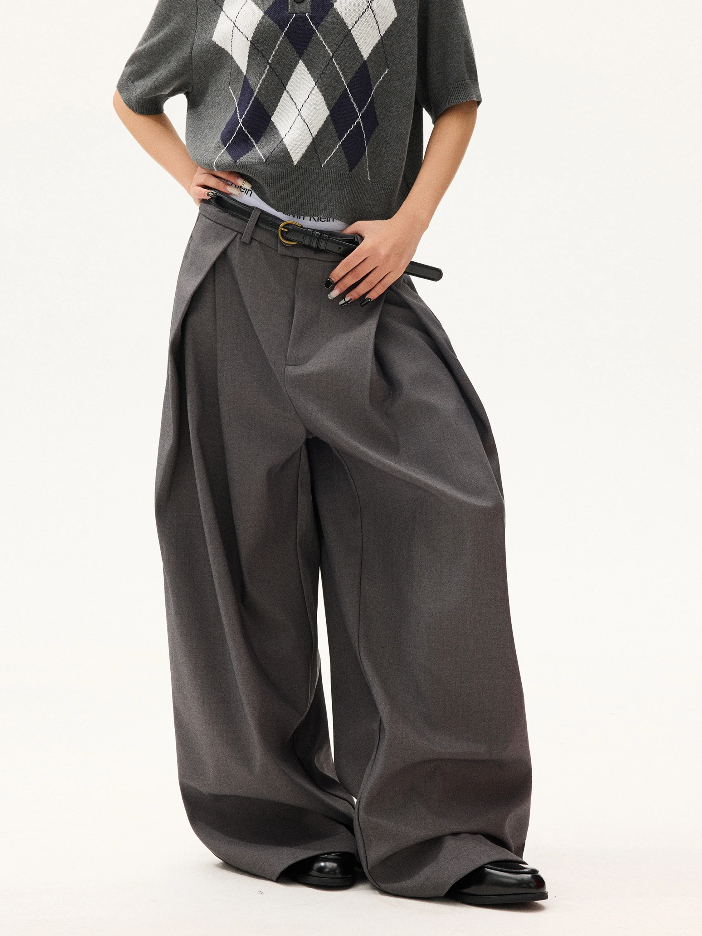 

Free Sonata American Sle Pleated Casual Pants Loose Straight Leg Trousers for Men And Women Comfortable Drapey Loose Fit