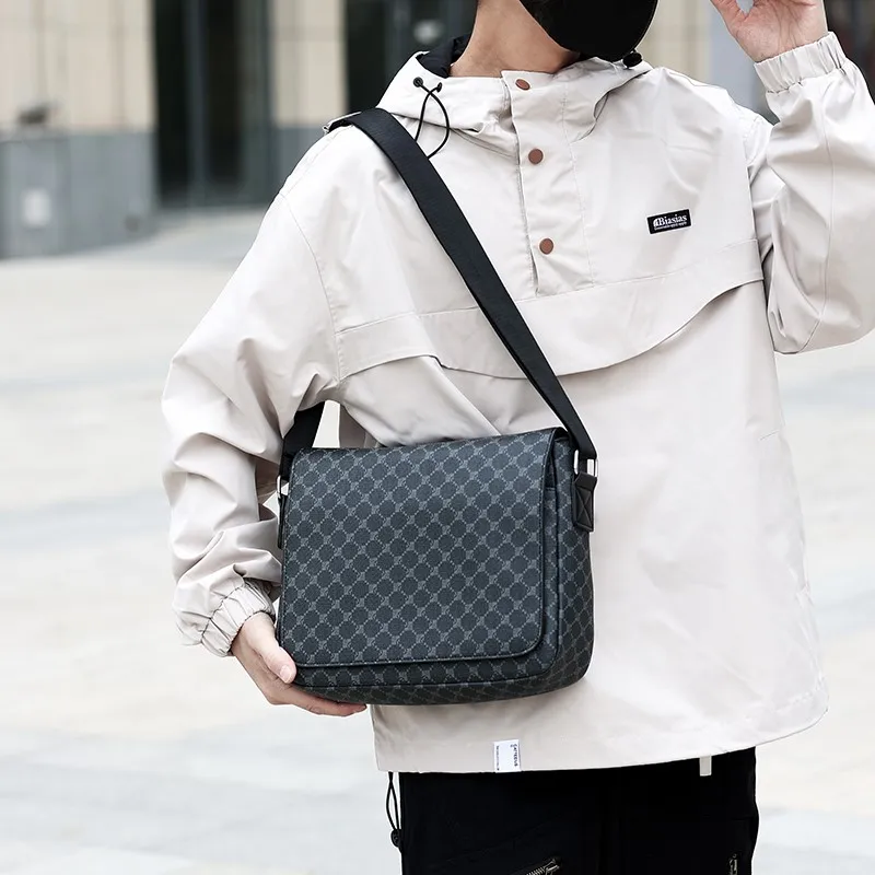 Imagem -03 - Bolsa Tiracolo de Couro para Homens Grande Bolsa Mensageiro Bolsa de Ombro Estilinete Designer Casual Marca de Luxo