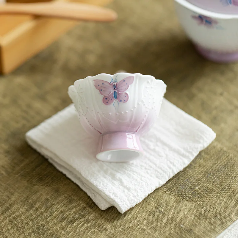 اليشم الطين رسمت باليد التدرج الأرجواني اللؤلؤ الستار فراشة عالية القدم كوب شاي صغير الكونغ فو طقم شاي السيراميك المنزلية