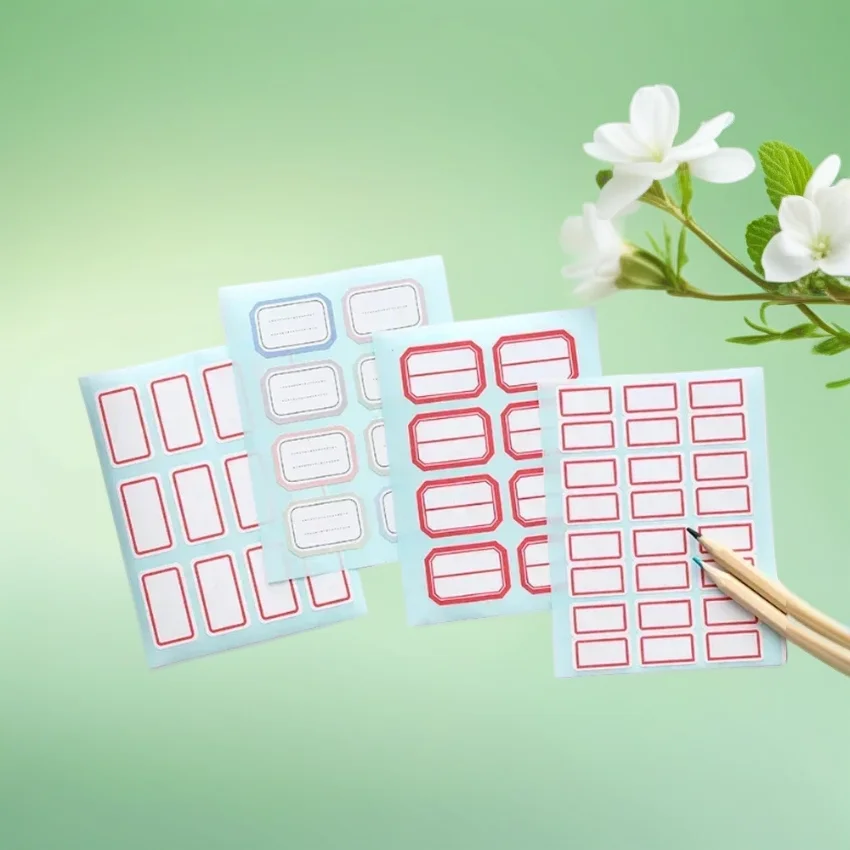 Minimalistyczne etykiety samoprzylepne z motywem leśnym, 4 wzory na jednej rolce, etykiety do oznaczania prezentów i przechowywania.