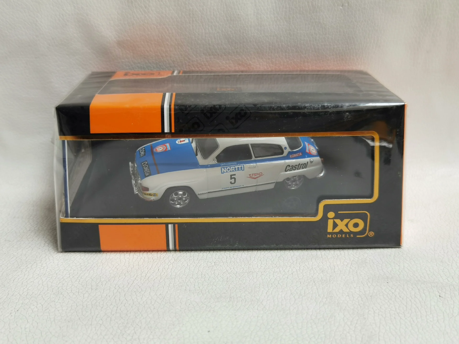 Druckguss IXO im Maßstab 1:43 SAAB yash # 5 1976 Saab Racing Legierung Automodell Sammlerspielzeug Geschenk Souvenir Display Ornament