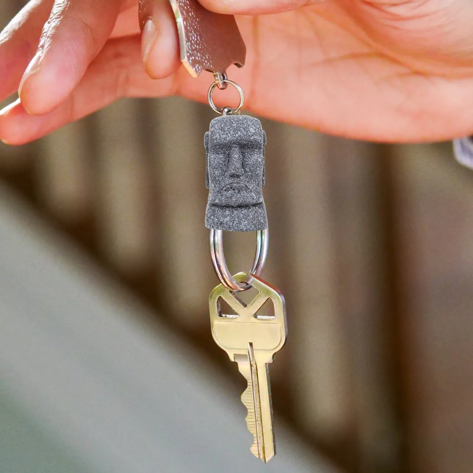 2Pcs Moai Statue Keychain Pendant Realistic Miniature Stone Sculpture for Home Office Car Keys Bag Decor