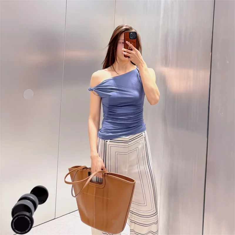 

2026 American Solid Color Spring New Style Sloping Shoulder Simple Vest Temperament Fashionable Camisole Top