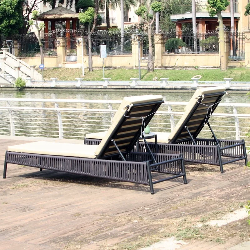 Outdoor Loungers Hotel Villa Courtyard Outdoor Swimming Pool Loungers Garden Loungers Waterproof Sunscreen Seaside Beach Chairs