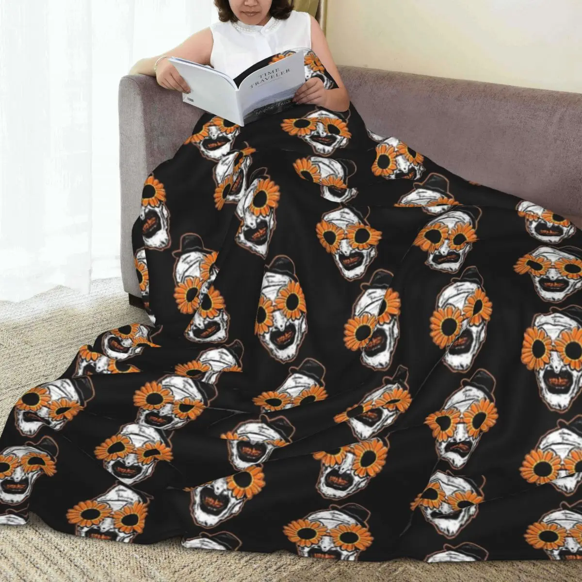 Sunflower Sunglasses Horror Clown Movie Art Terrifier Blanket Soft Flannel Throw Blanket Bedding for Bed Living room Home Sofa