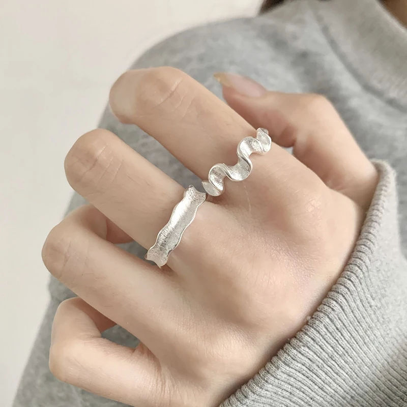 GANPUP Minimalistischer Gebürsteter Verstellbarer Fingerring für Damen, Modischer Silberfarbener Ring, Schmuckgeschenk für Partys – Detail 1