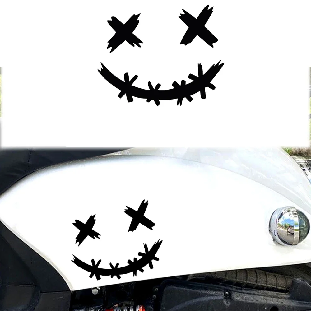 ملصقات عاكسة مقاومة للماء لخوذة الدراجة النارية، ملصق وجه شيطان مبتسم، ديكور جسم السيارة، ملصق سيارة، ليزر