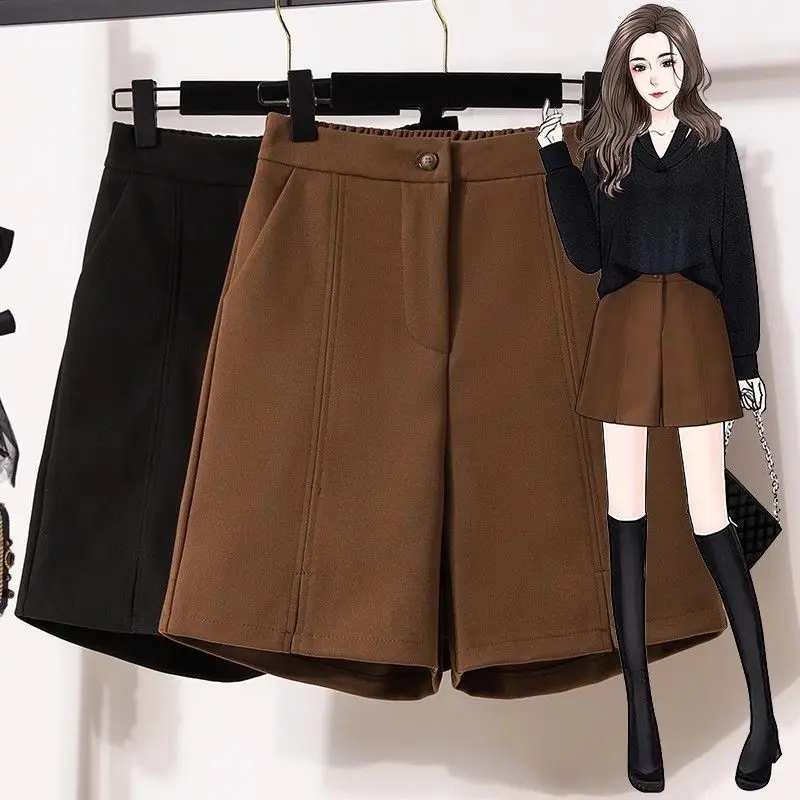 Black High waisted Woolen Shorts 2026 Autumn and Winter New Fashion Temperament Five quarter Pants Wide leg boots Pants
